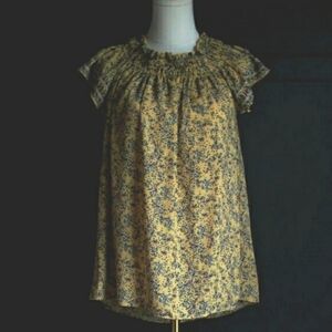 Max Studio Flutter Sleeve Blouse